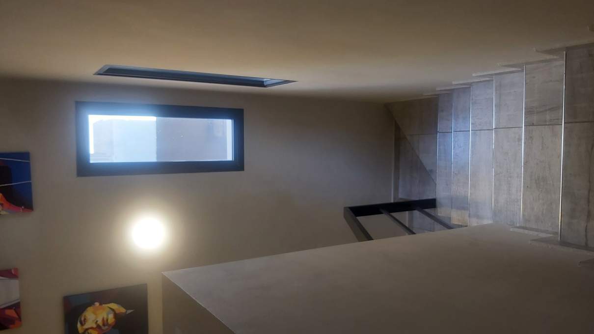 DUPLEX EN VENTA DE DOS DORM CON COCHERA  A METROS DEL HOTEL PORTAL DEL LAGO