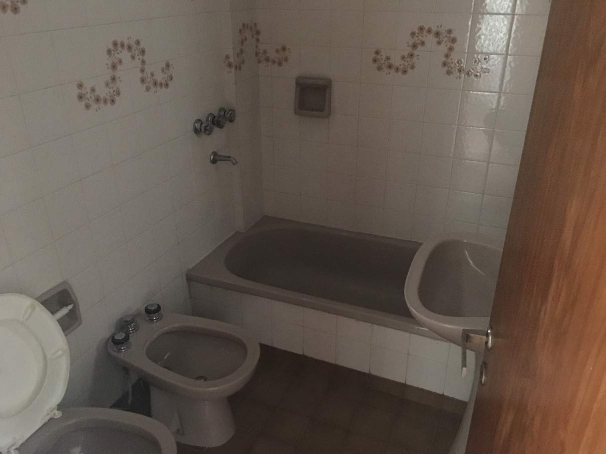 OPORTUNIDAD DPTO 2 DORM - CON COCHERA - NUEVA CORDOBA