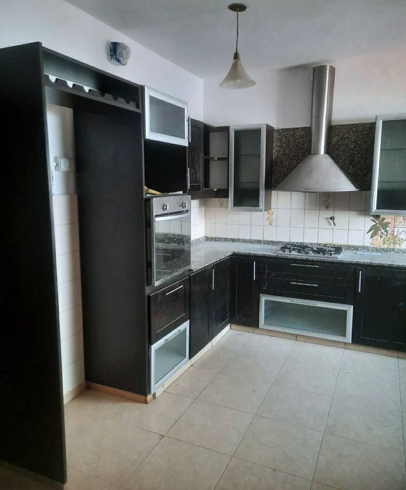 IMPECABLE CASA EN VENTA - B PUEYRREDON
