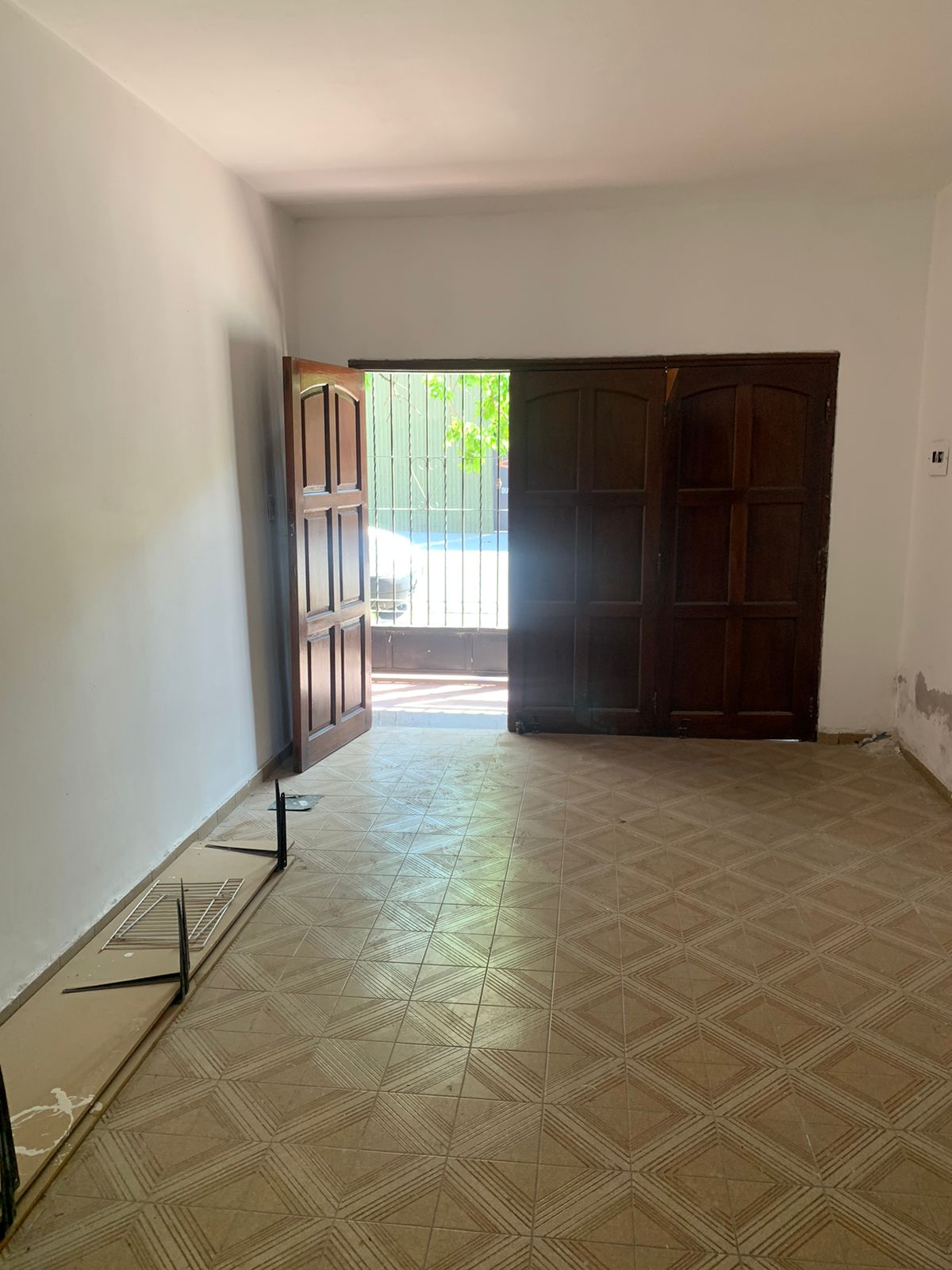 IMPECABLE CASA EN VENTA - B PUEYRREDON