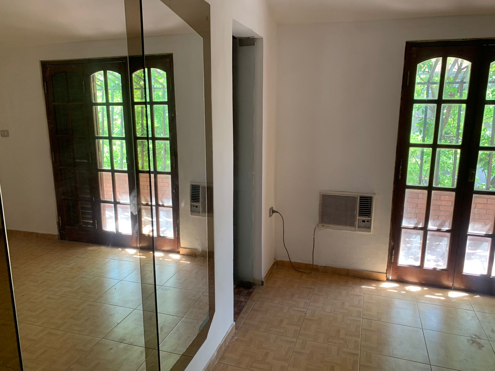 IMPECABLE CASA EN VENTA - B PUEYRREDON
