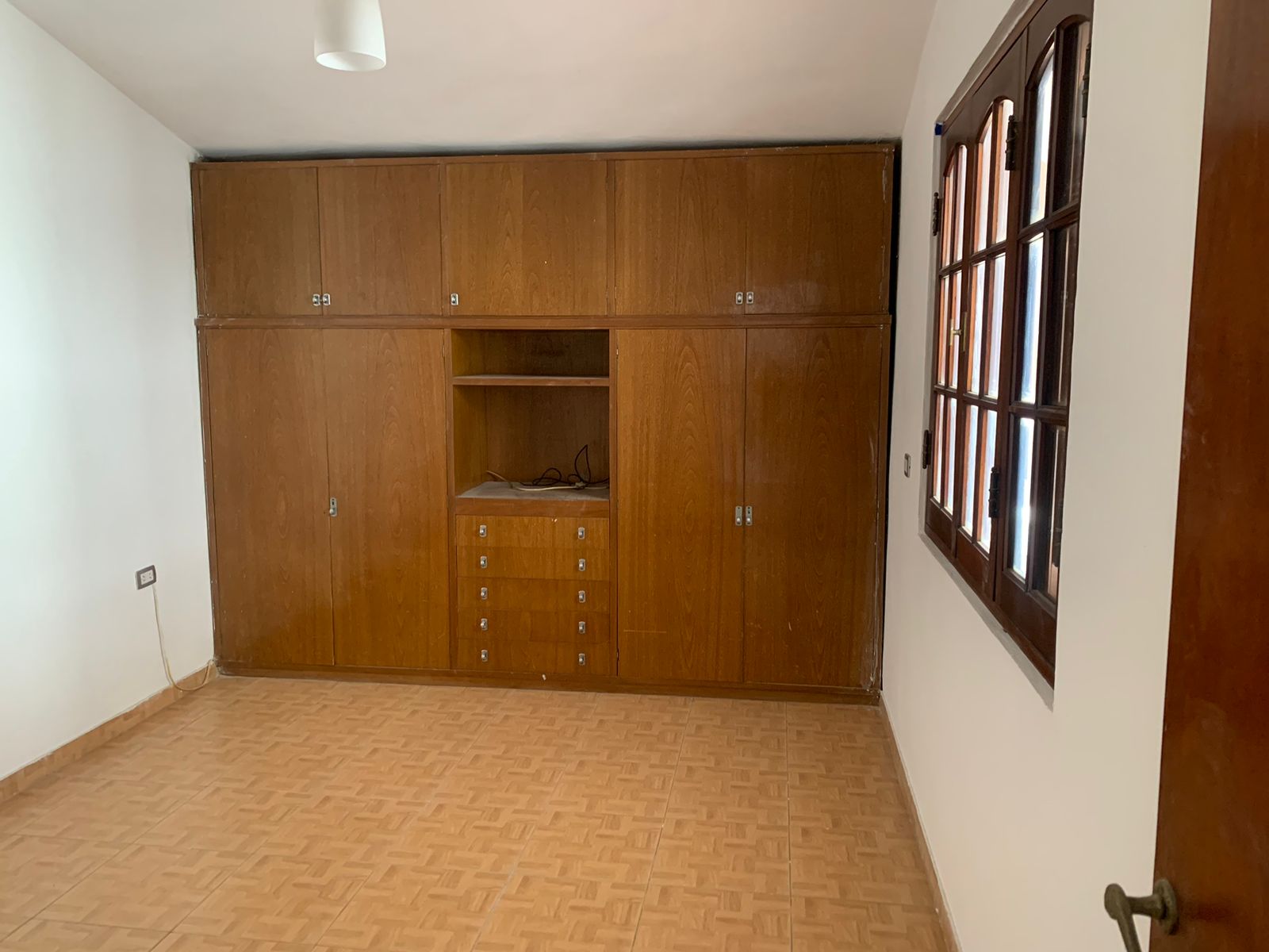 IMPECABLE CASA EN VENTA - B PUEYRREDON