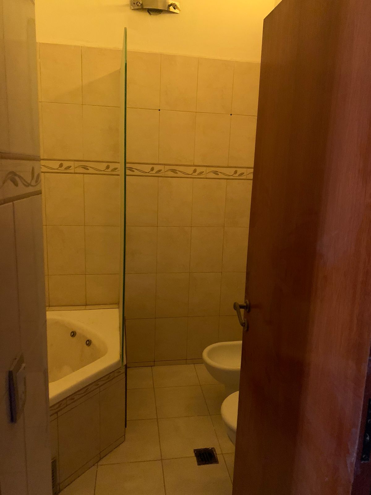 IMPECABLE CASA EN VENTA - B PUEYRREDON