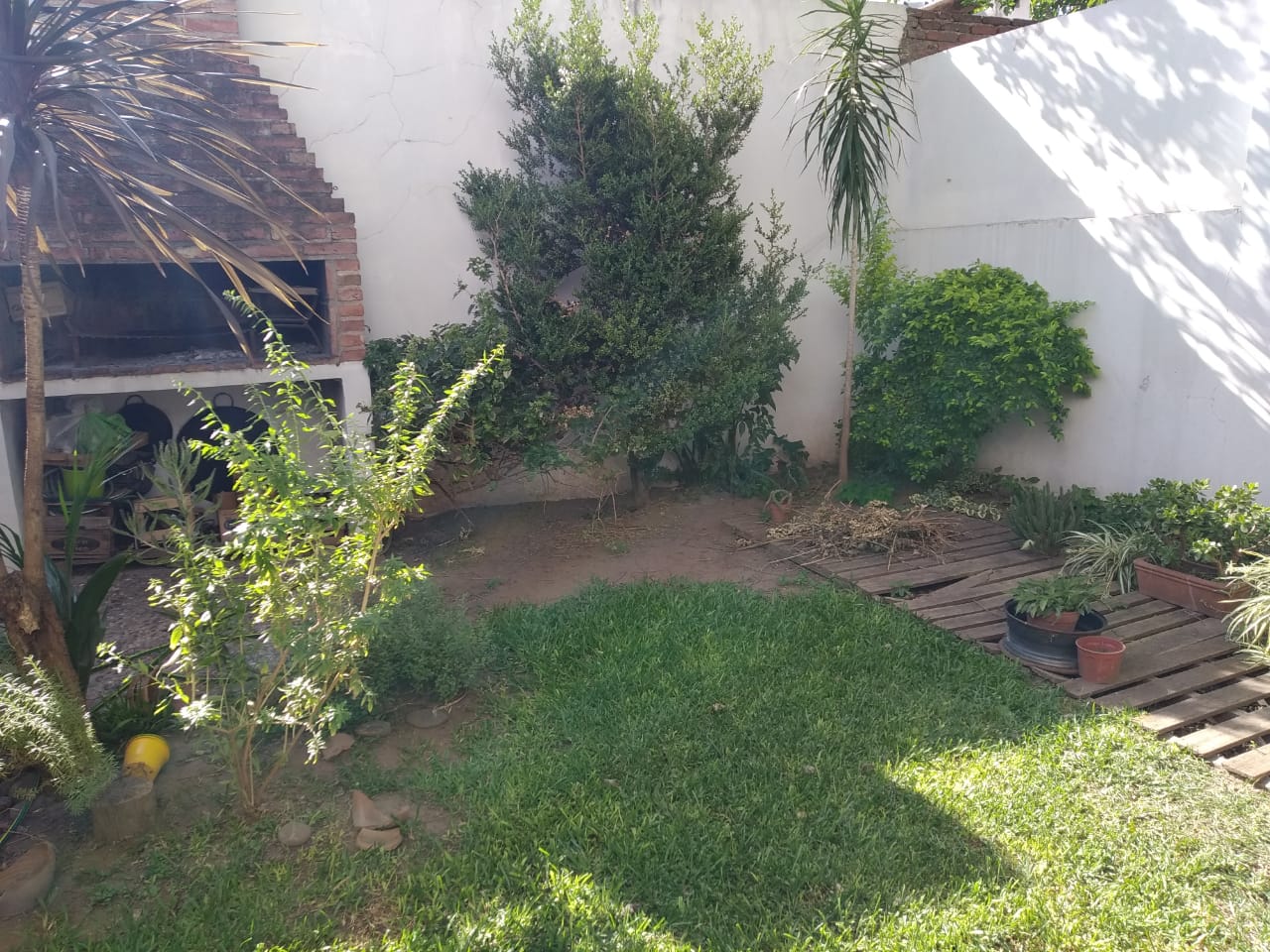 HERMOSA CASA EN VENTA - B° VILLA CABRERA