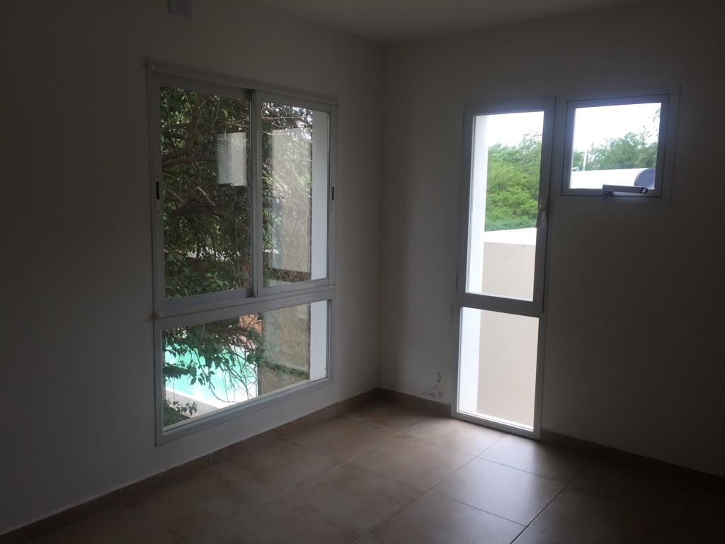 DUPLEX EN ALQUILER VILLA ALLENDE GOLF