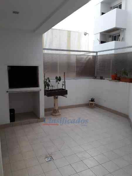 Bellísimo departamento de un dormitorio con patio y asador en venta