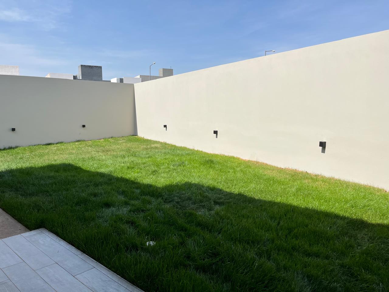 LOMAS DE MANANTIALES CASA EN PLANTA BAJA