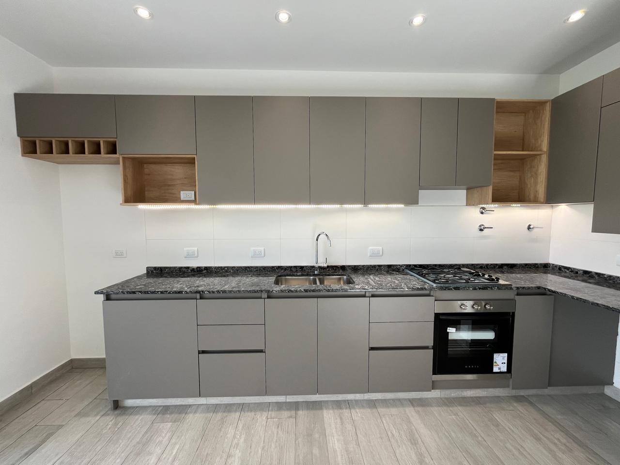 LOMAS DE MANANTIALES CASA EN PLANTA BAJA