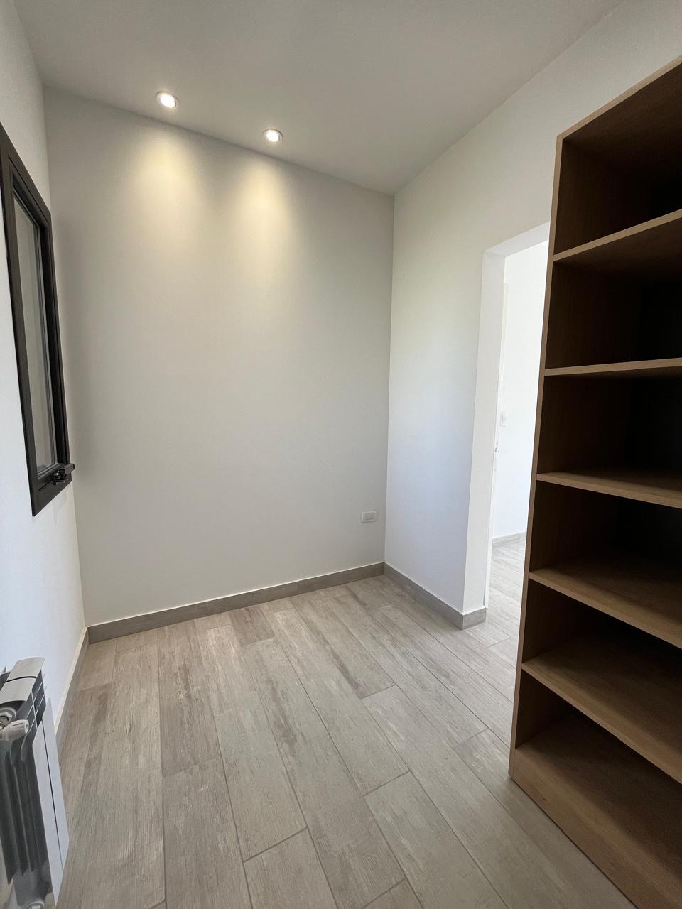 LOMAS DE MANANTIALES CASA EN PLANTA BAJA