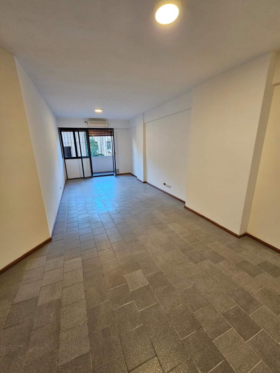 VENTA DE DEPARTAMENTO 1 DORM CENTRO - OPORTUNIDAD