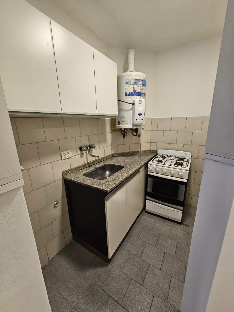 VENTA DE DEPARTAMENTO 1 DORM CENTRO - OPORTUNIDAD