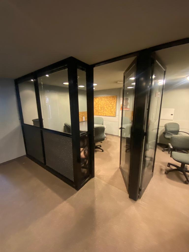 Edificio completo en Córdoba: ideal para oficinas corporativas