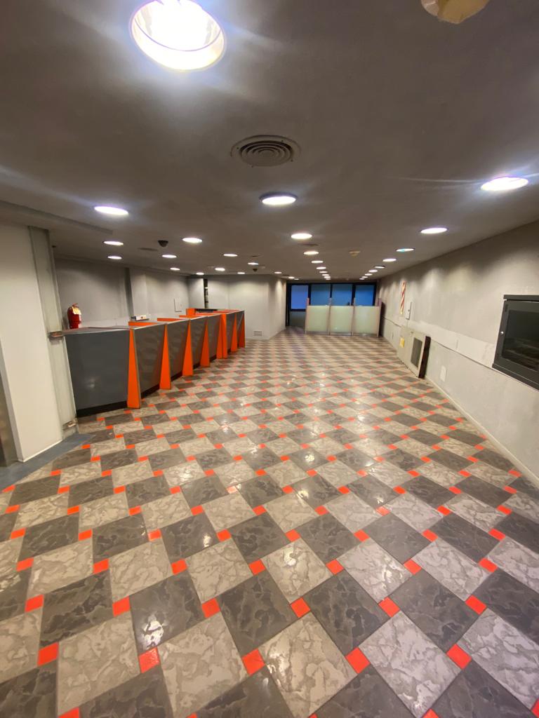 Edificio completo en Córdoba: ideal para oficinas corporativas