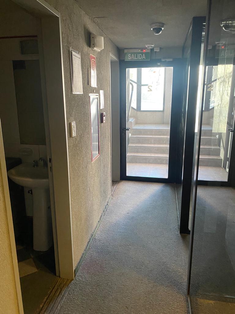 Edificio completo en Córdoba: ideal para oficinas corporativas