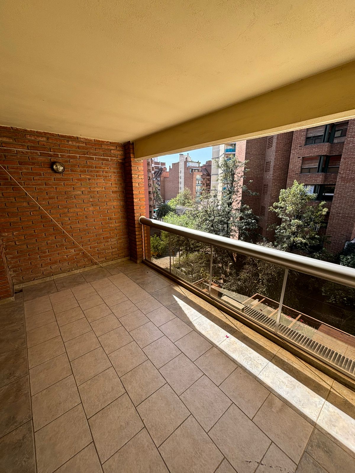 Venta Semi Piso Nueva Cordoba Chile 160