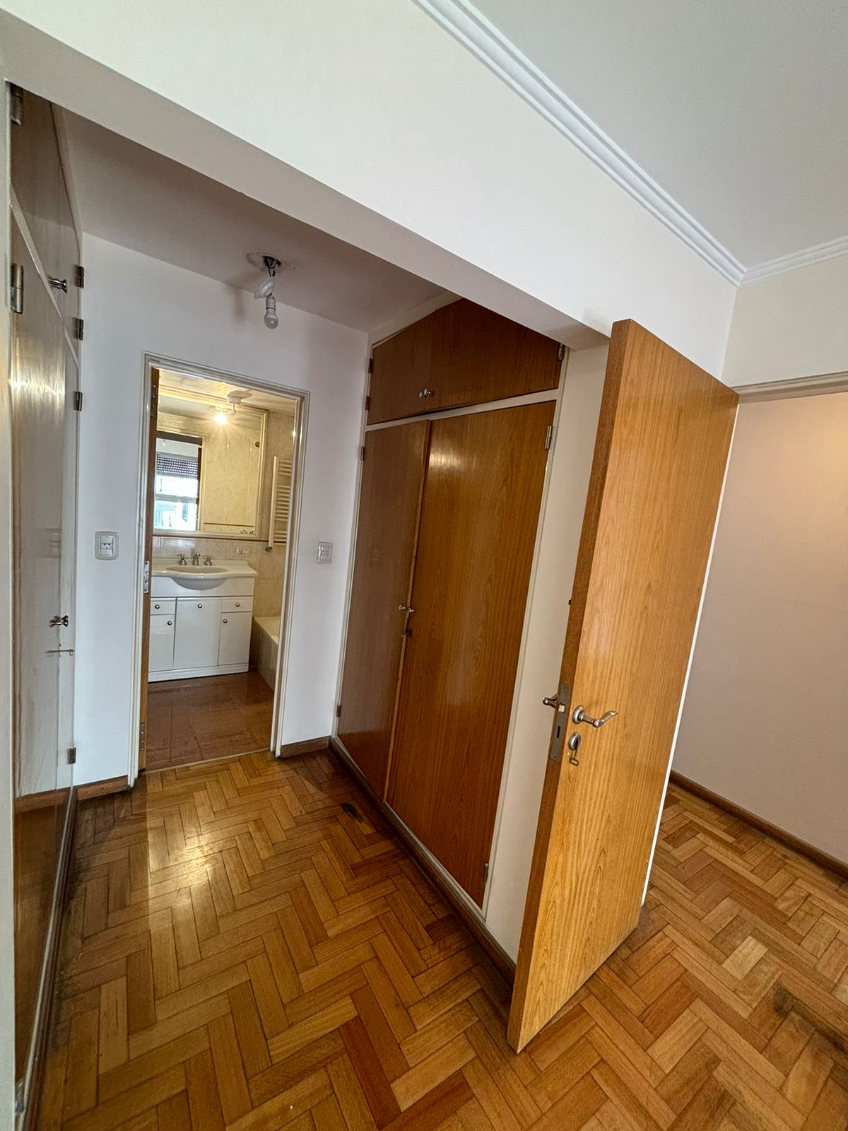 Venta Semi Piso Nueva Cordoba Chile 160