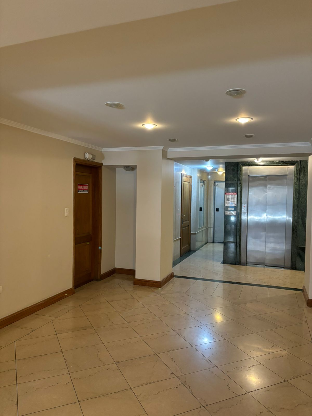 Venta Semi Piso Nueva Cordoba Chile 160