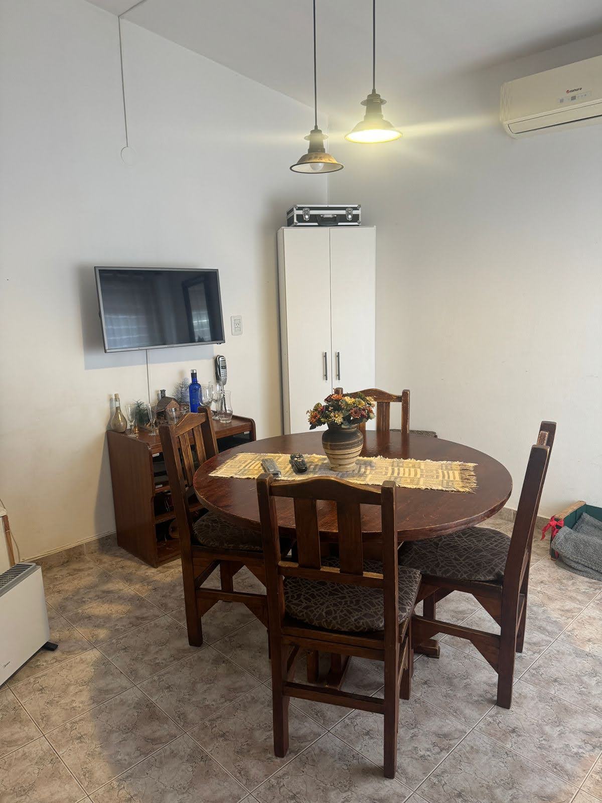 Casa ph 2 dormitorios con cochera barrio sol y lago