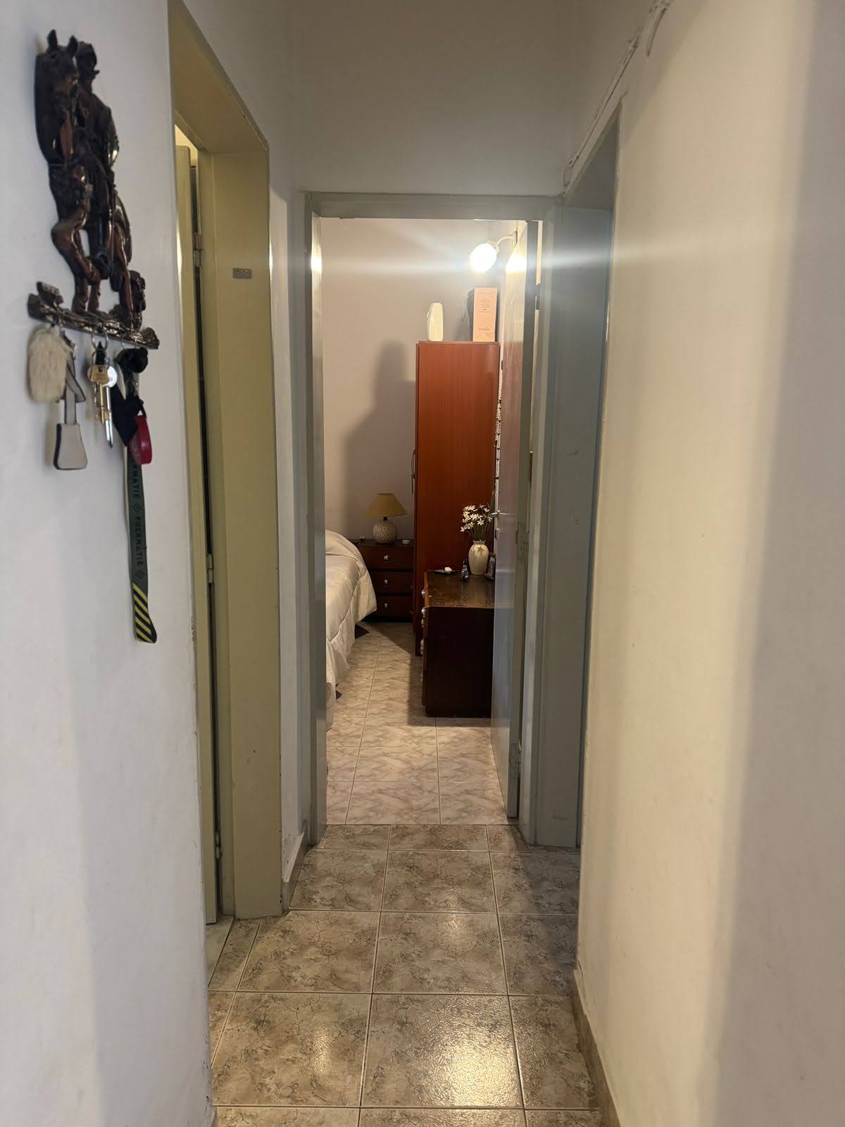 Casa ph 2 dormitorios con cochera barrio sol y lago