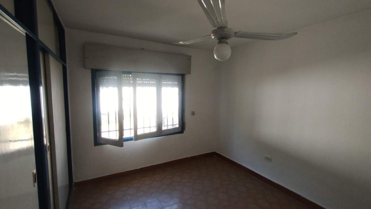 CASA UBICADA EN BARRIO AMPLIACION SAN FERNANDO CORDOBA CAPITAL