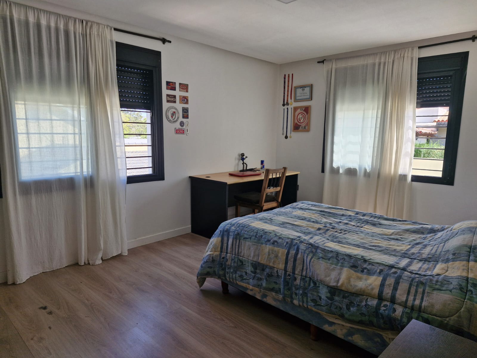 VENTA CASA 4 DORMITORIOS VILLA ALLENDE LOMAS APTA CREDITO