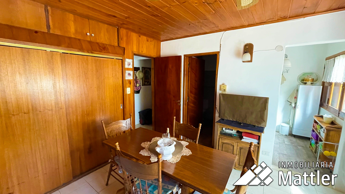 VENTA DE PROPIEDAD, CON LOCAL, SOBRE AVENIDA CHAMPAQUI, VILLA GENERAL BELGRANO