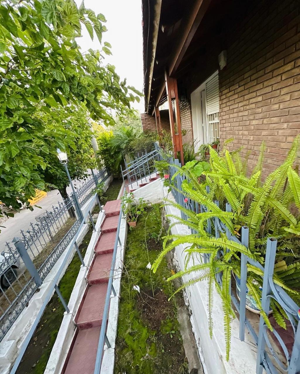 VENDO Casa 3 Dorm en B Parque Capital