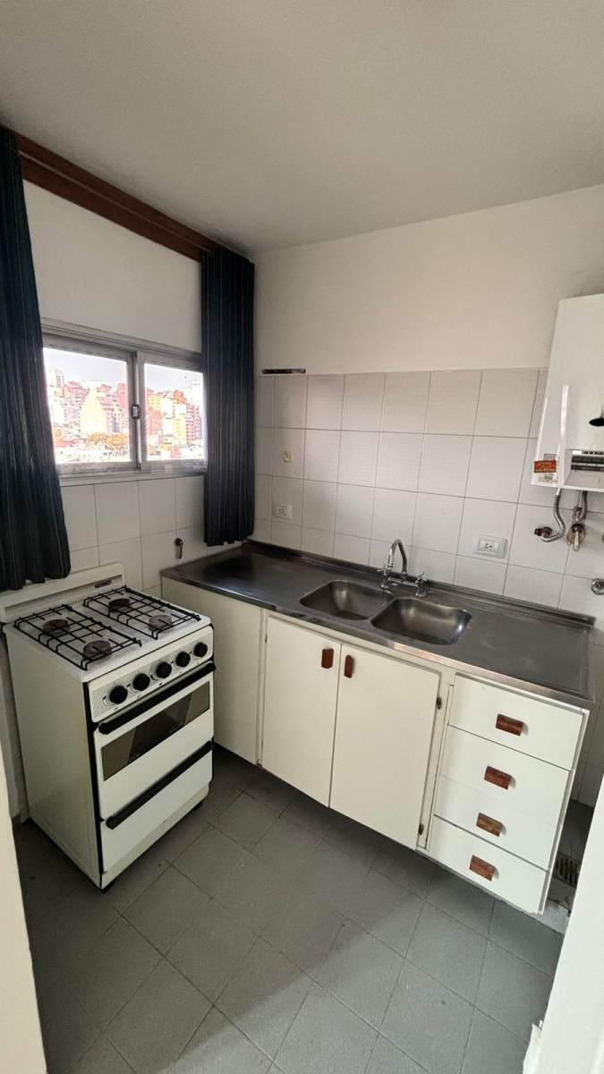 VENTA DEPARTAMENTO 1 DORMITORIO SOBRE CAÑADA PISO 8 BARRIO GUEMES