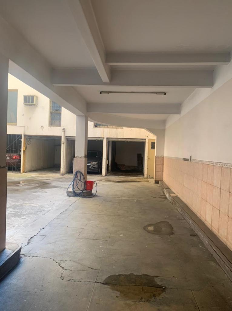 VENTA DEPARTAMENTO 2 DORMITORIOS CON COCHERA Y BAULERA EN BARRIO CENTRO