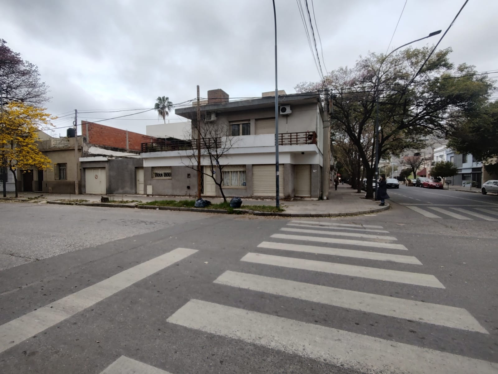 VENTA CASA 2 PLANTAS  COMERCIAL - BEDOYA ESQ MENDOZA - COFICO