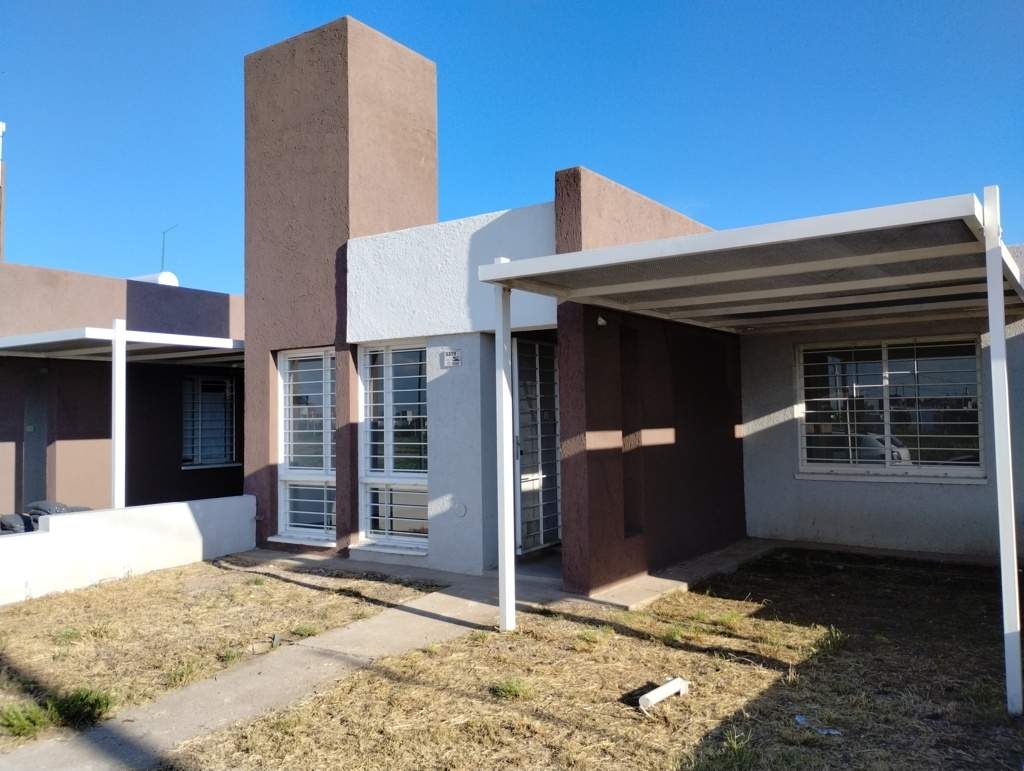CASA UBICADA EN BARRIO SAN IGNACIO DE HORIZONTE