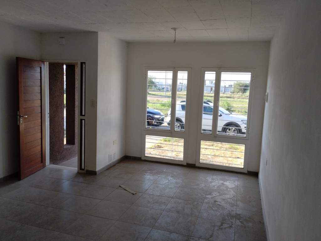 CASA UBICADA EN BARRIO SAN IGNACIO DE HORIZONTE