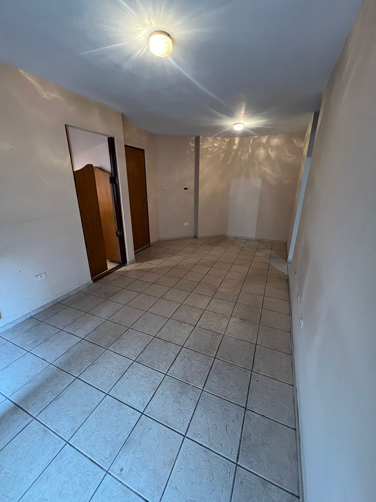 DEPARTAMENTO EN VENTA DE UN DORMITORIO EN CALLE SAN JOSÉ DE CALASANZ ESQUINA CASEROS B ALBERDI