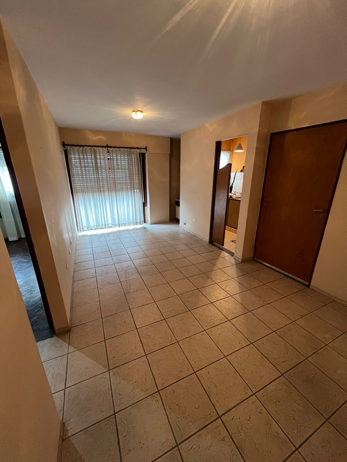 DEPARTAMENTO EN VENTA DE UN DORMITORIO EN CALLE SAN JOSÉ DE CALASANZ ESQUINA CASEROS B ALBERDI