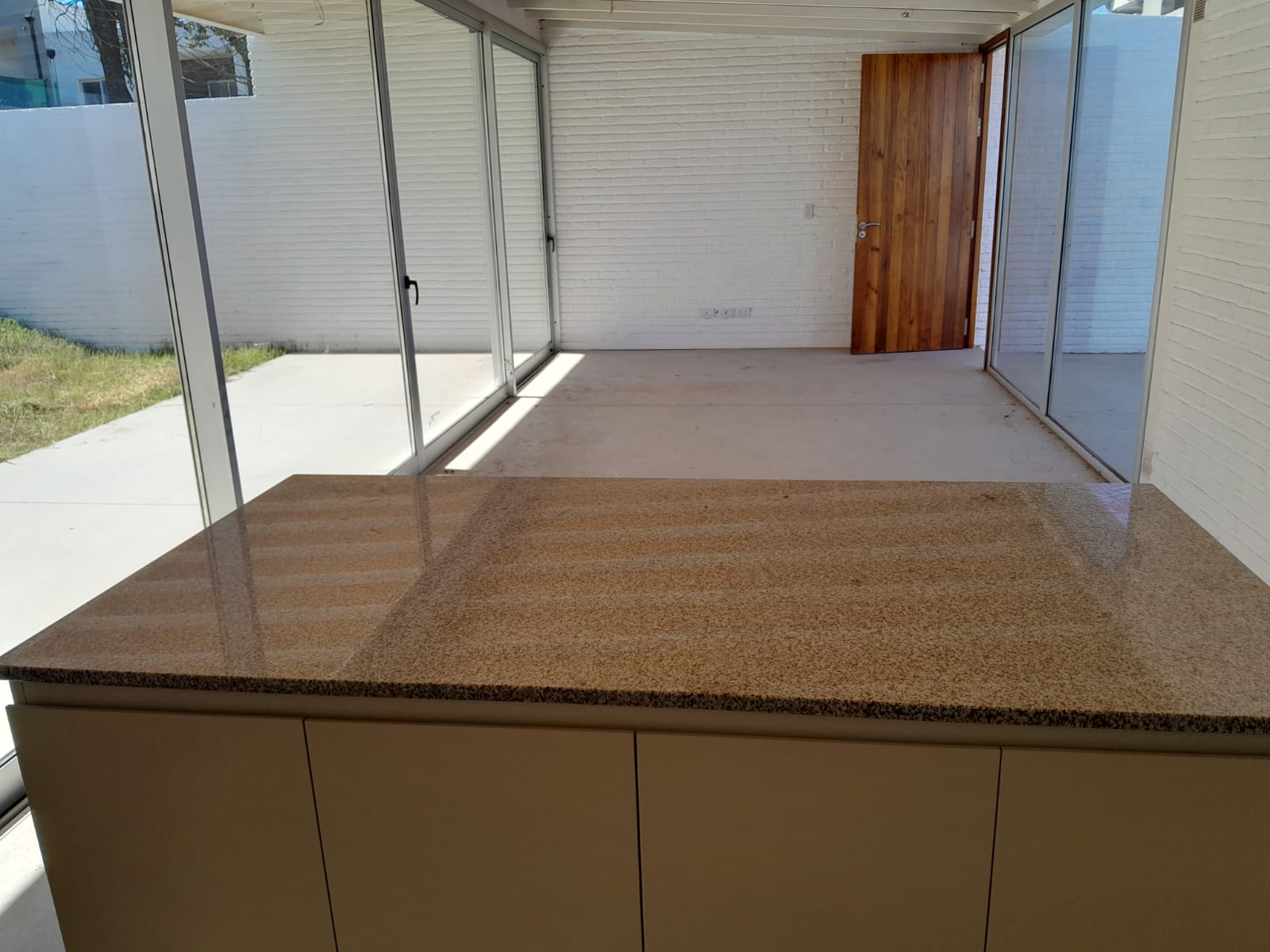 Venta Casa de 2 Dorm. B Villa Catalina APTA CREDITO