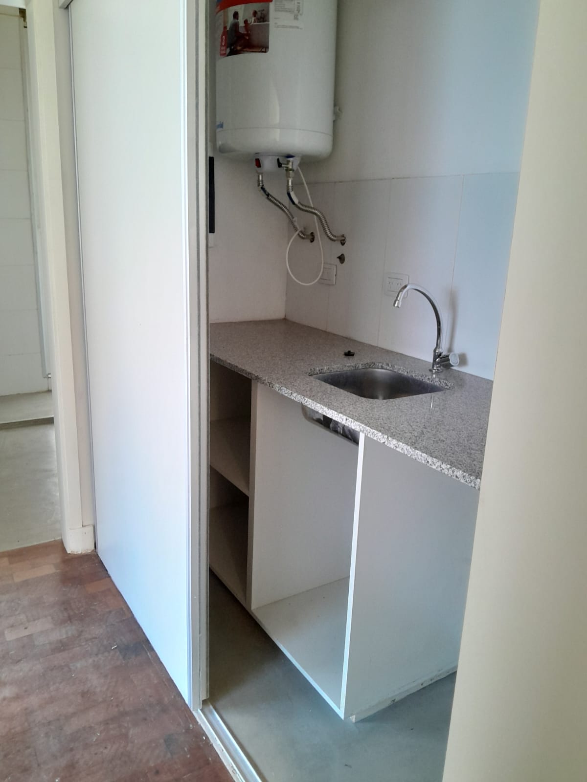 Venta Casa de 2 Dorm. B Villa Catalina APTA CREDITO