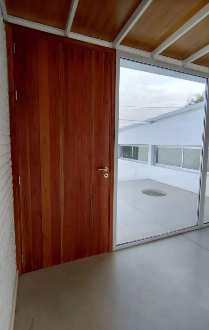 Venta Casa de 2 Dorm. B Villa Catalina APTA CREDITO