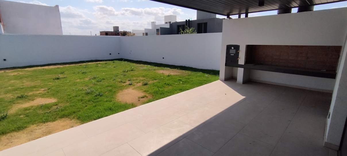 casa estrenar Mansos Del Sur !!! financiación propia..!