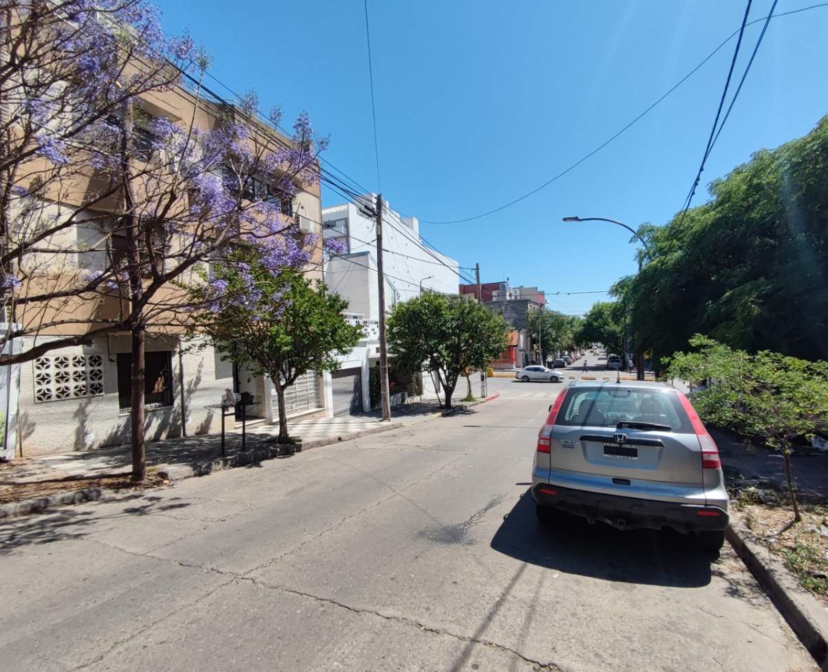 DEPARTAMENTO VENTA  ALBERDI 2 DORMITORIOS 1 BAÑO APTO CREDITO BANCO