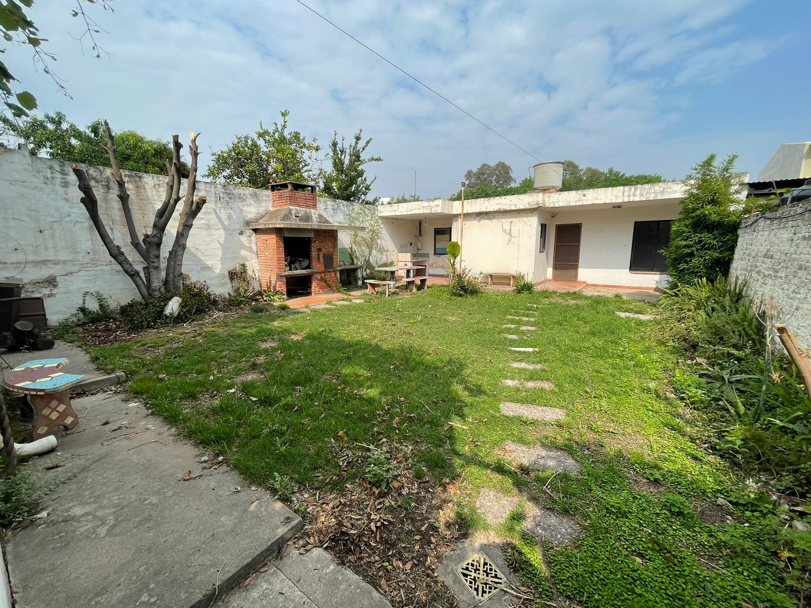 CASA EN ALQUILER BARRIO JARDIN