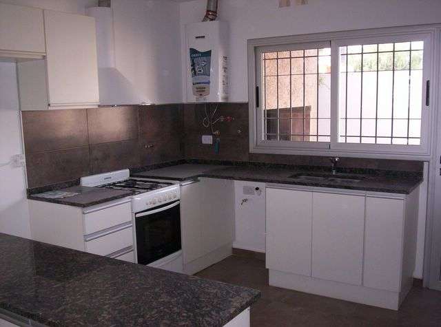 DOS DUPLEX EN VENTA B NUEVO POETA LUGONES
