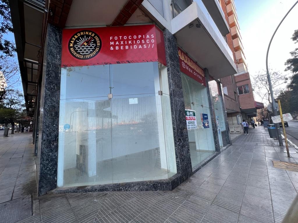 ALQUILO LOCAL COMERCIAL NUEVA CORDOBA EXCELENTE UBICACION