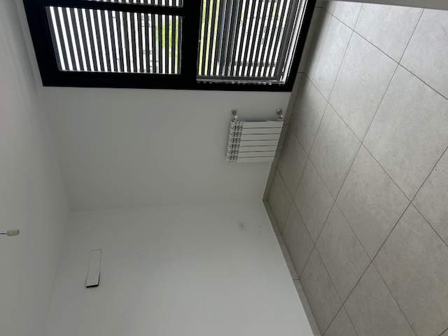 MODERNA CASA A ESTRENAR EN BARRIO LA LUISITA (ZONA SUR)