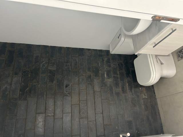 MODERNA CASA A ESTRENAR EN BARRIO LA LUISITA (ZONA SUR)