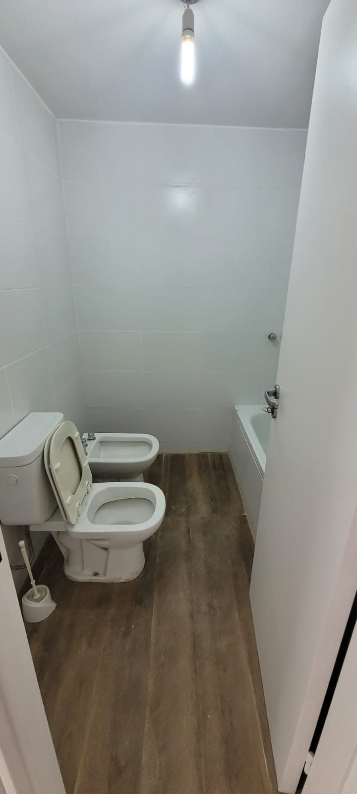 VENDO DEPARTAMENTO 2 DORMITORIOS  ESCRITORIO AMEN. SEGURIDAD APTO BANCOR