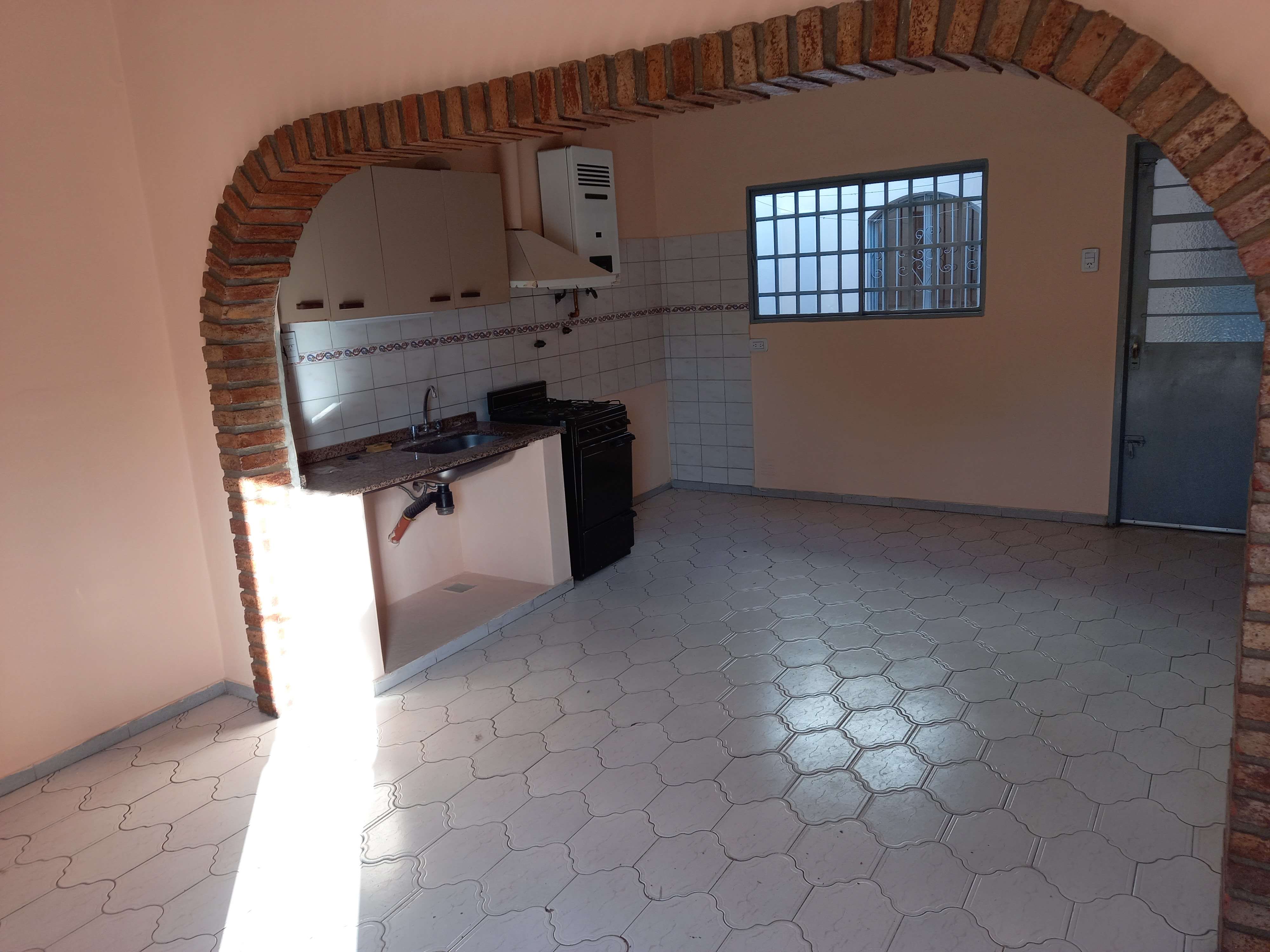 CASA EN VENTA BARRIO SAN MARTIN