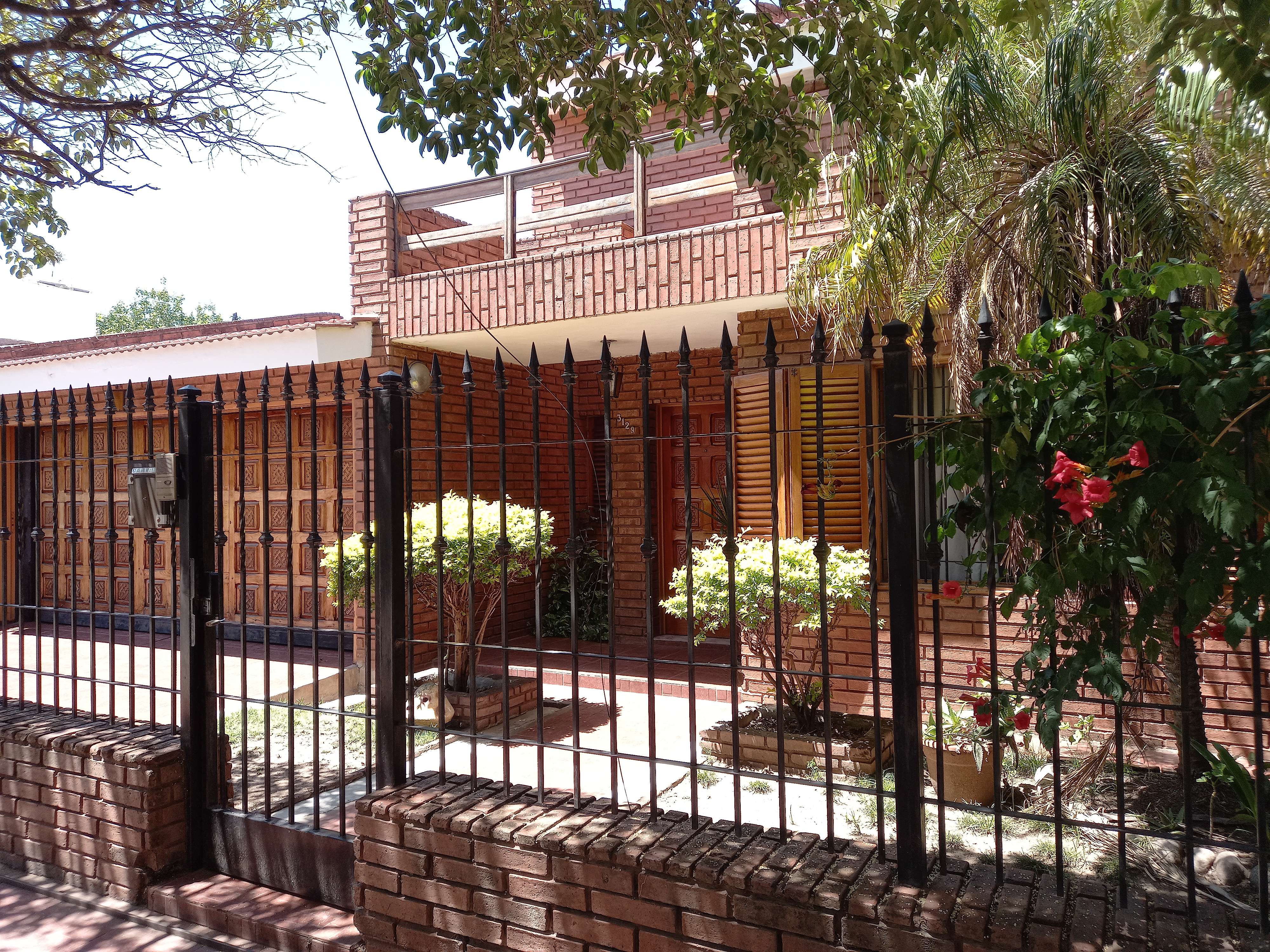 CASA EN VENTA BARRIO ALTO VERDE