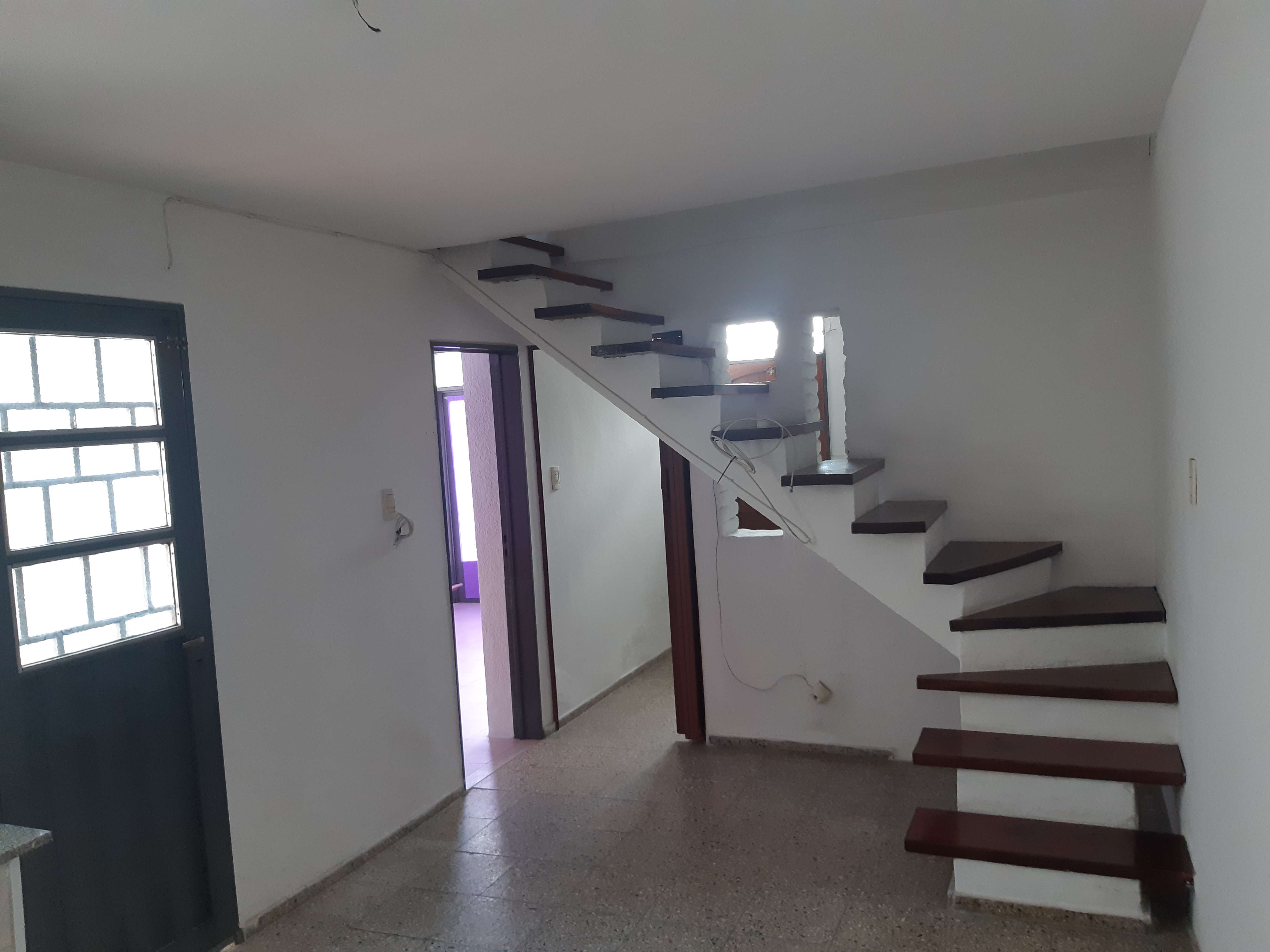 CASA EN VENTA BARRIO SAN VICENTE