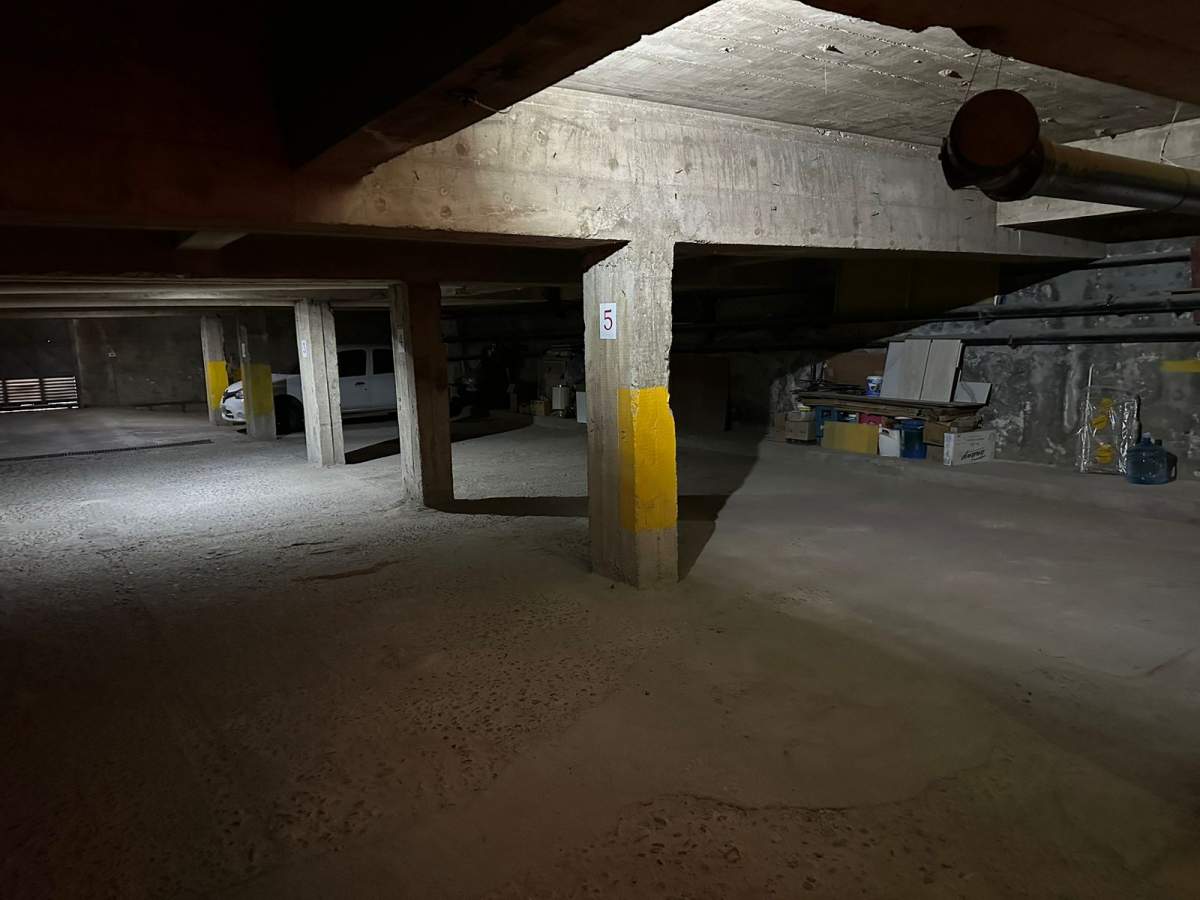LOMAS DE SAN MARTÍN DPTO EN VENTA DE TRES DORM MAS DOS COCHERAS APTO BLANQUEO APPTO BANCOR