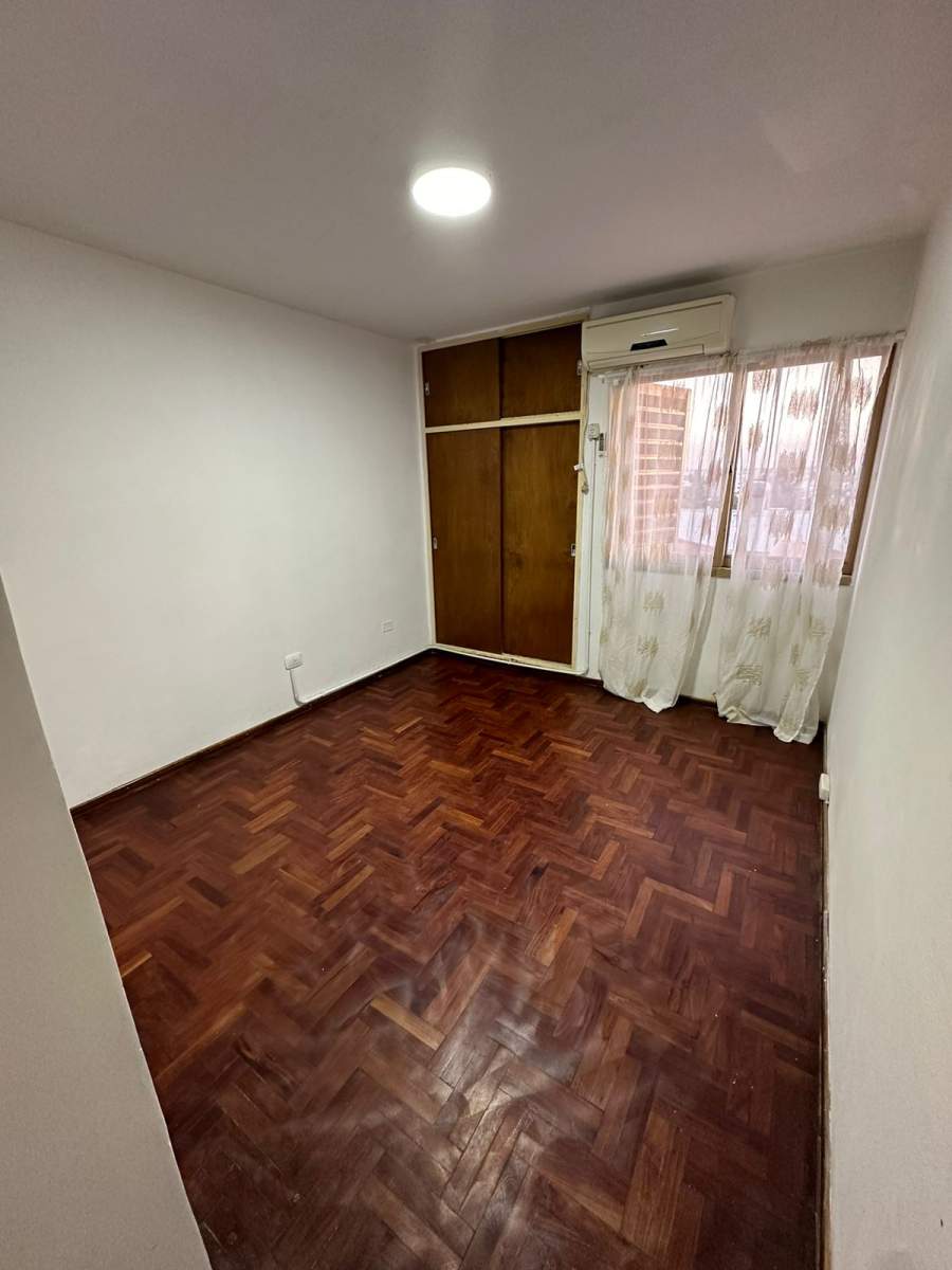 LOMAS DE SAN MARTÍN DPTO EN VENTA DE TRES DORM MAS DOS COCHERAS APTO BLANQUEO APPTO BANCOR